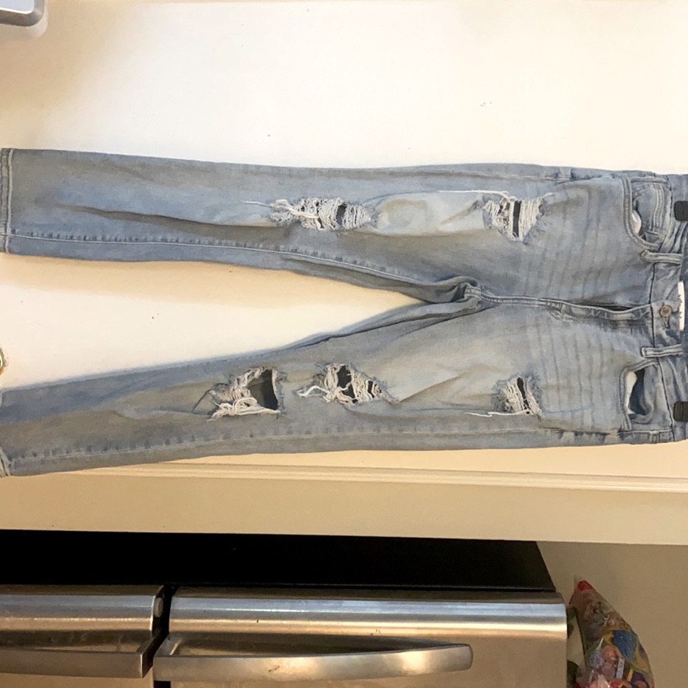 High waisted jeans